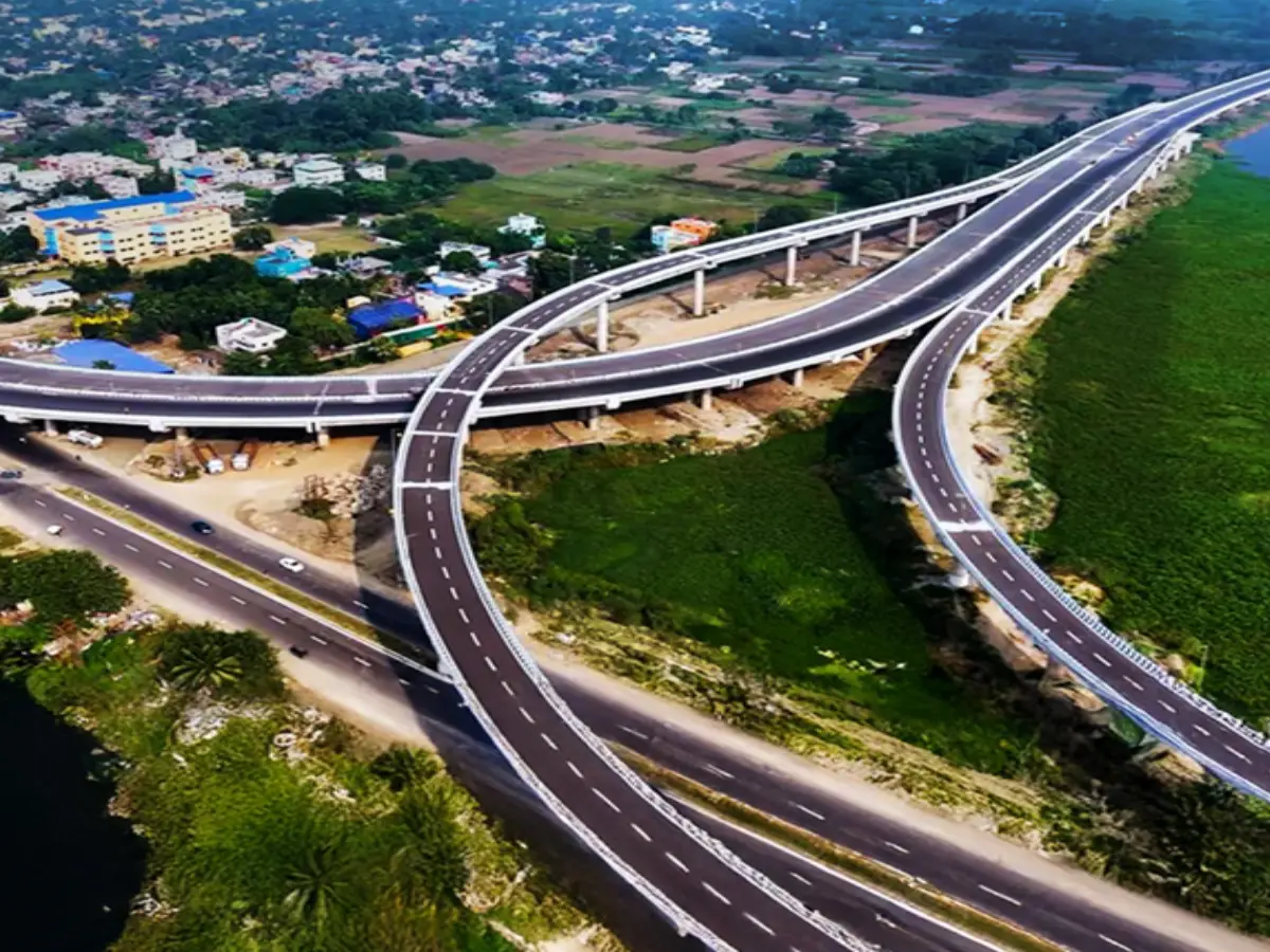 Usha Martin’s LRPC and prestressing solutions are shaping the Second Ishwar Gupta Setu, near Kolkata.